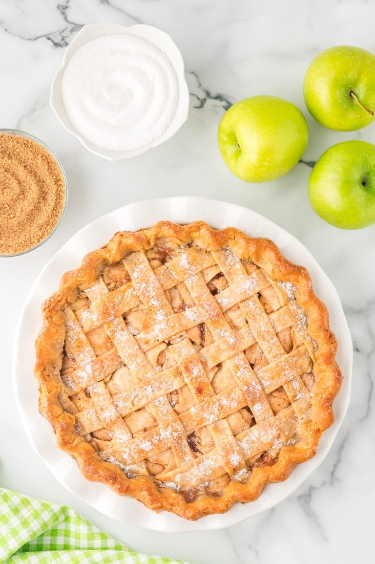 Easy Apple Pie Recipe - Tessie's Table