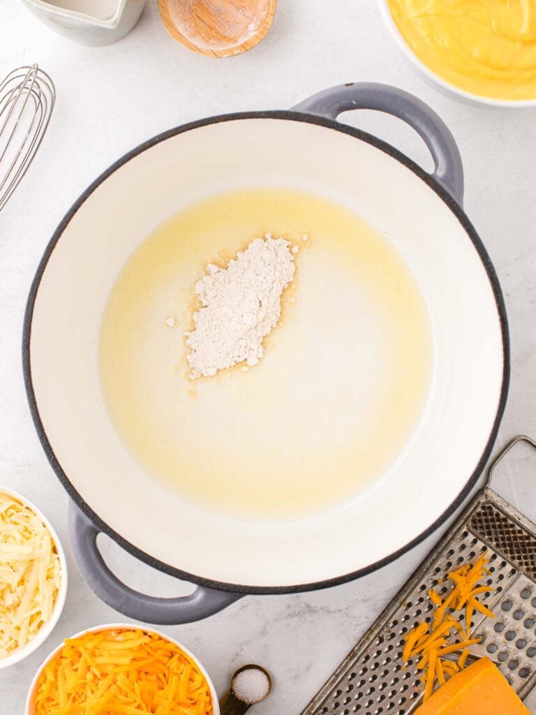 Flour and butter in a pot.