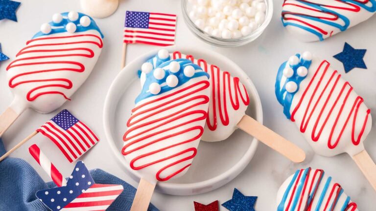 4th of July Cakesicles by Tessie's Table.