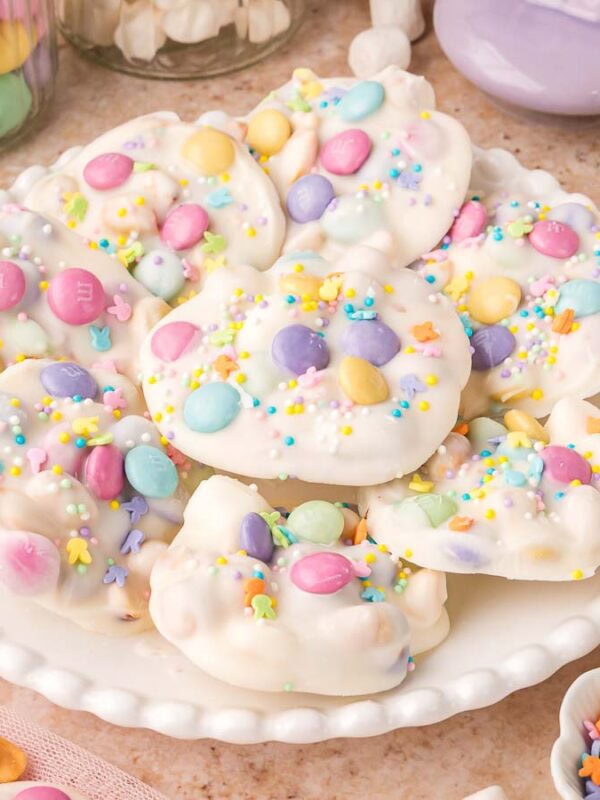 Crockpot Easter Candy Clusters