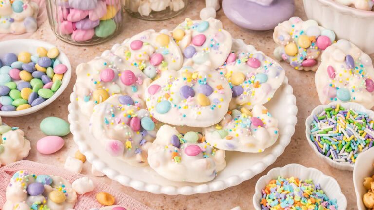 Crockpot Easter Candy Clusters By Tessies Table.