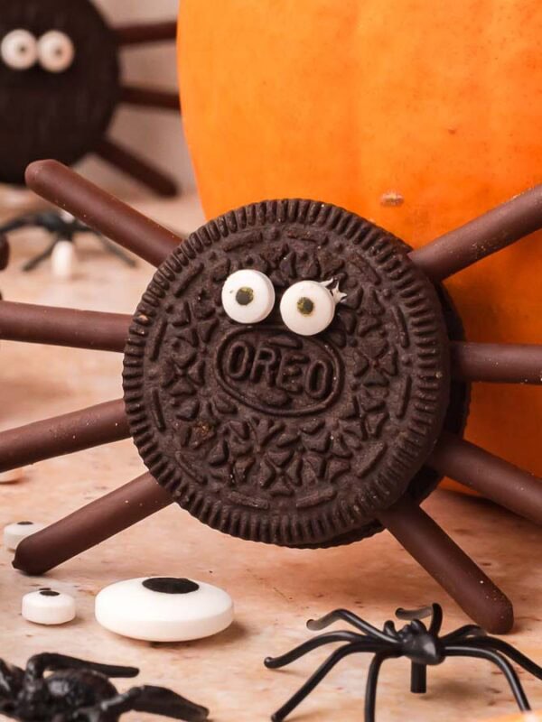 Oreo Spider Cookies
